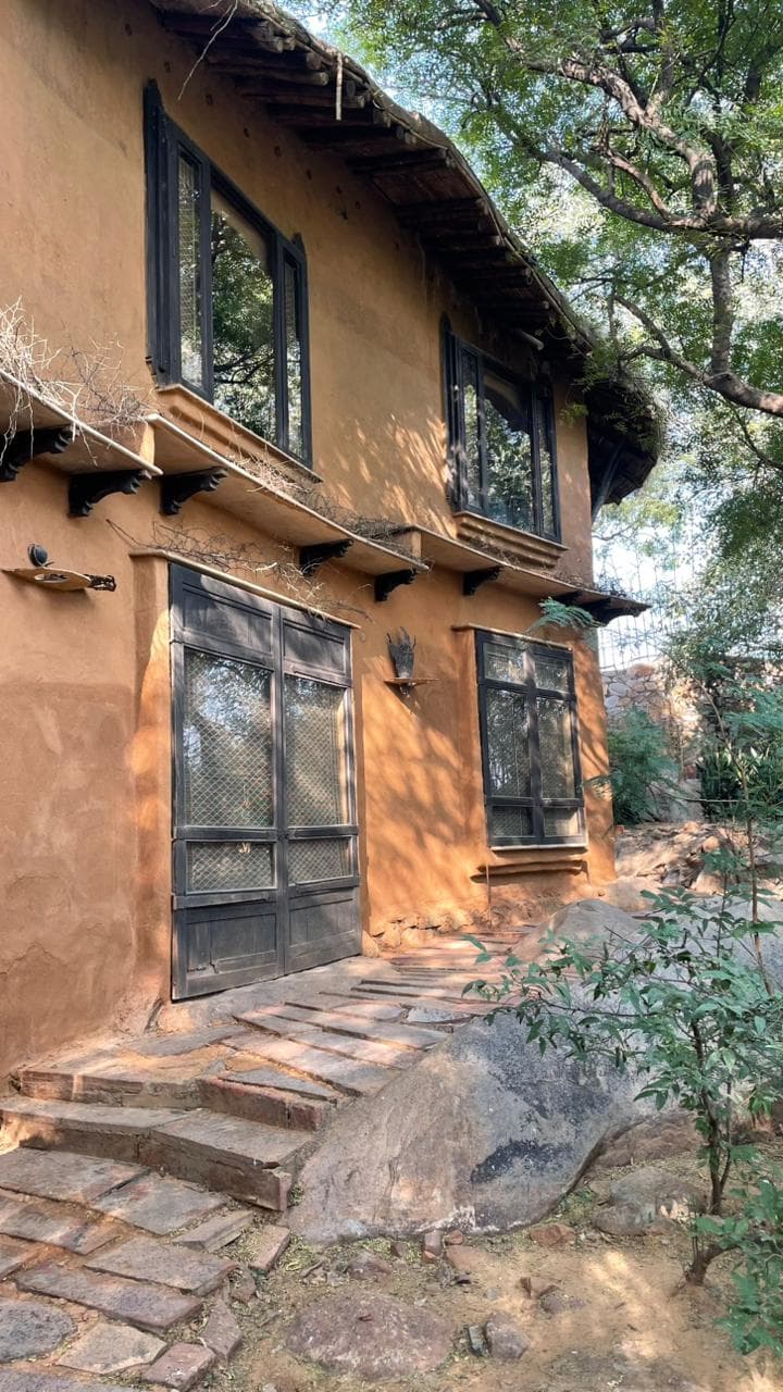 Van Bhoj: The Mud House in Delhi NCR — photo 1
