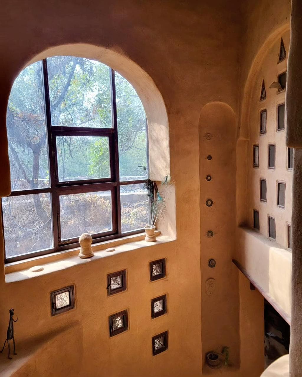 Van Bhoj: The Mud House in Delhi NCR — photo 10